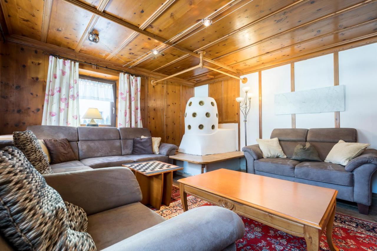 Der Grosse Stadl Holiday home Langenfeld
